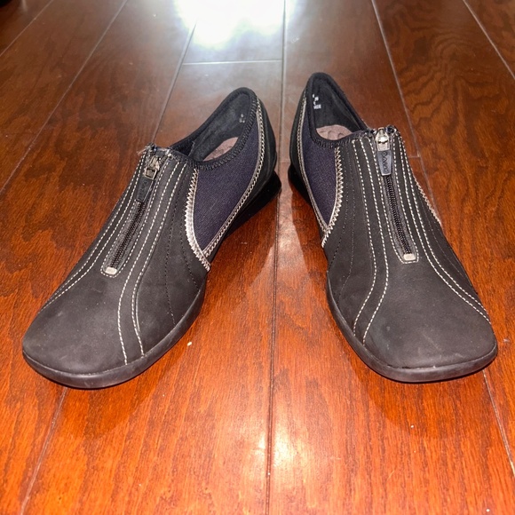 Privo by Clarks women’s slip on Shoes black comfortable sneakers flats zipper - Picture 12 of 12